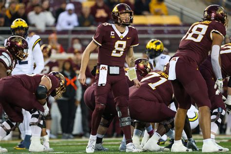 Before investigation was revealed, Gophers football changed play-call process for Michigan game